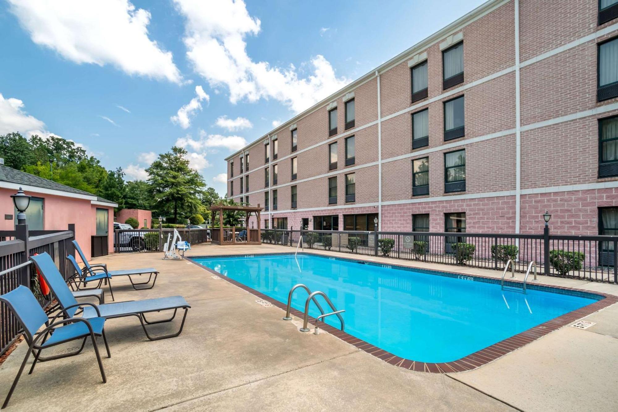 Hotel Comfort & Norman