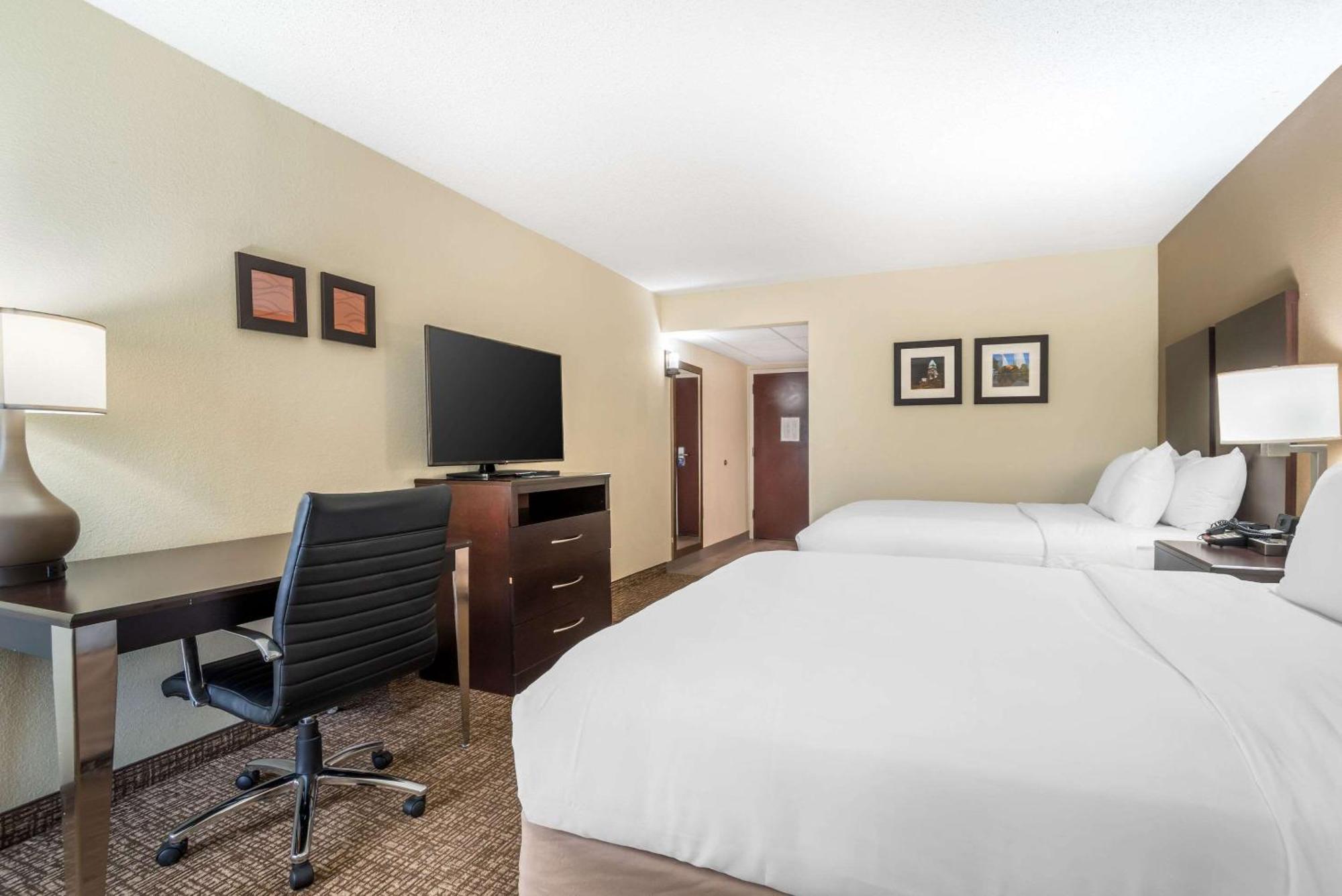 Hotel Comfort & Norman 3*