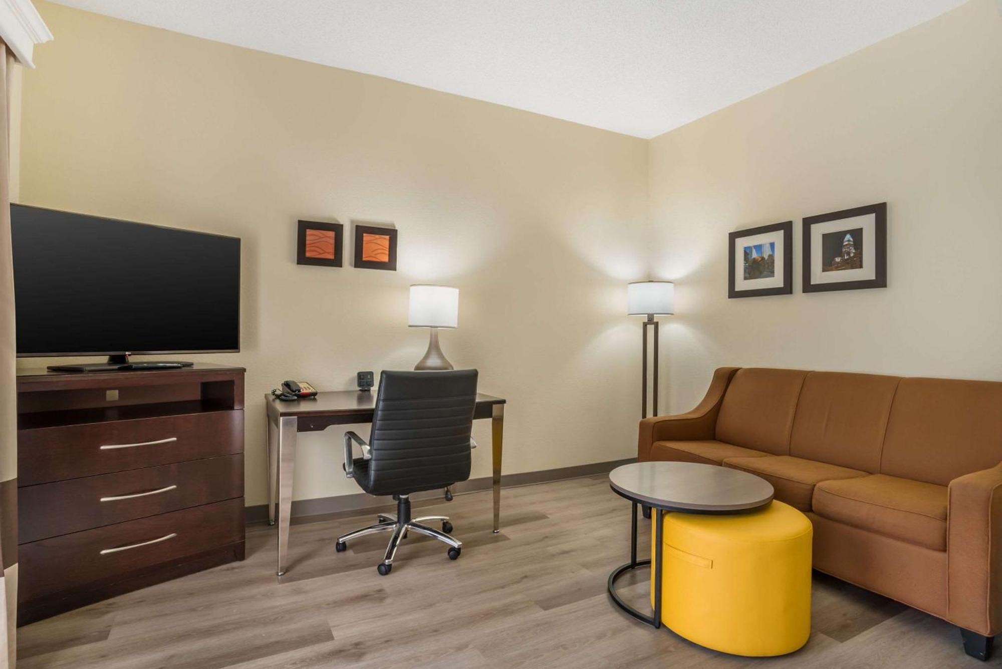Hotel Comfort & Norman