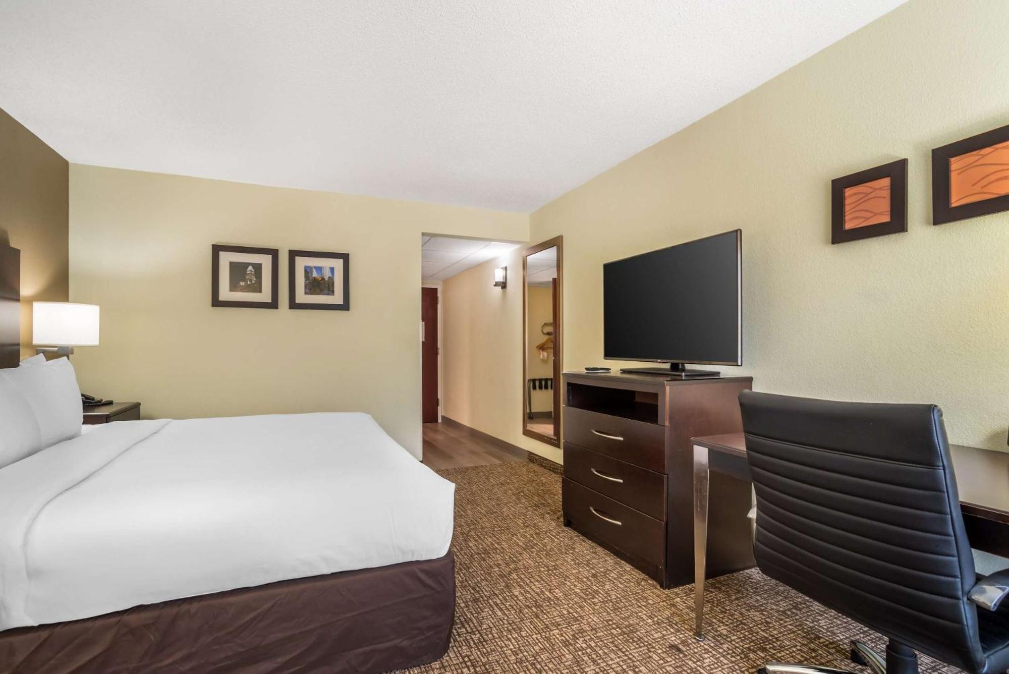 Hotel Comfort & Norman