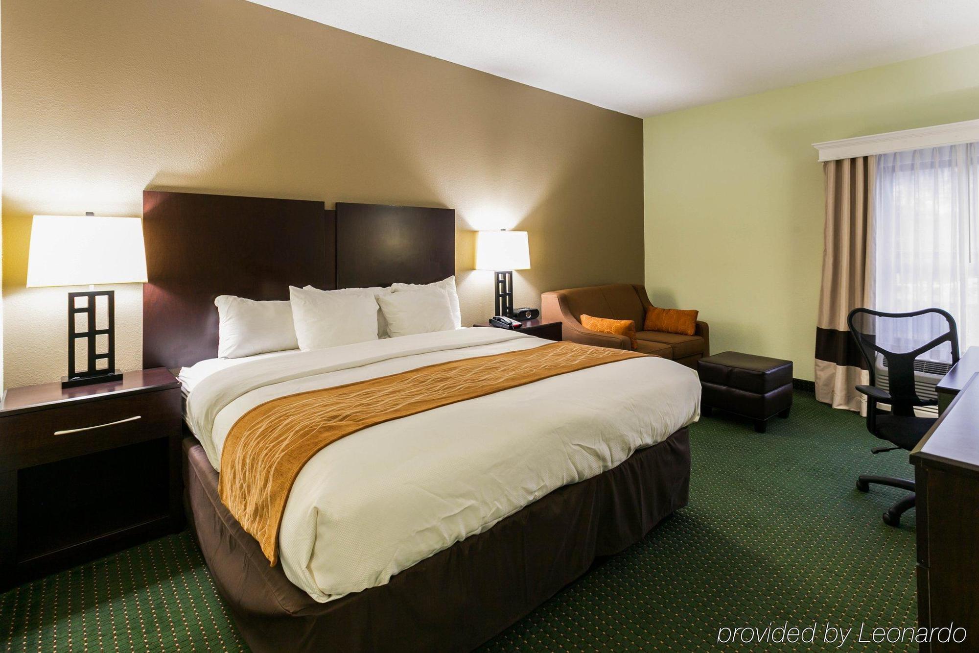 Comfort & Norman Hotel