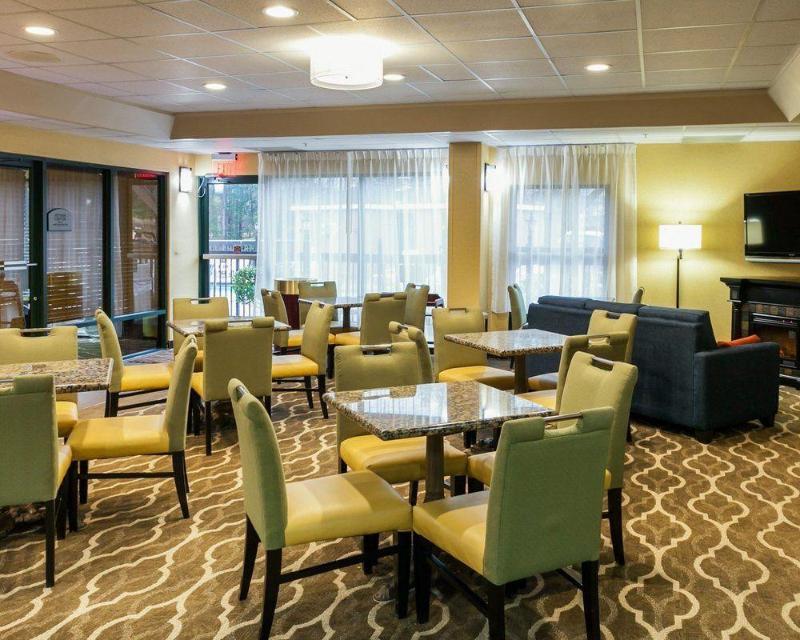 Comfort & Norman Hotel Cornelius